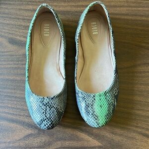 Bloch Leather Grey Green Snake Pattern Ballet Flats Shoes 8.5 / 39